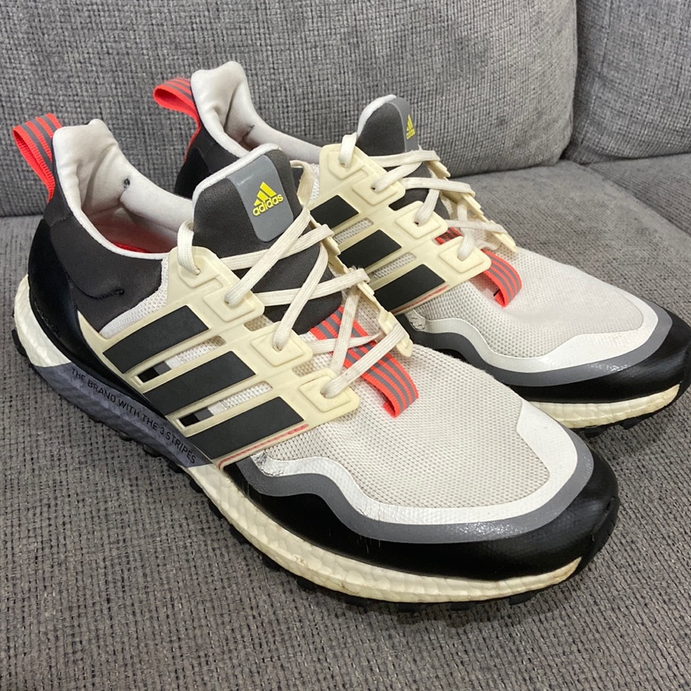 Adidas men’s Ultraboost All Terrain running shoe size 11.5
